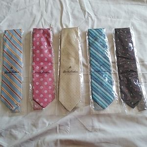 5 Brooks Brothers ties